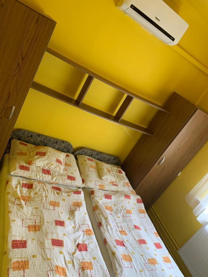 Zsuzsa Apartman Hajdúszoboszló 外观 照片