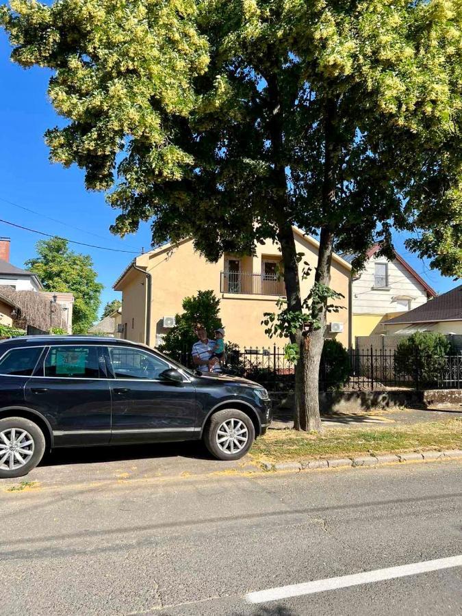 Zsuzsa Apartman Hajdúszoboszló 外观 照片
