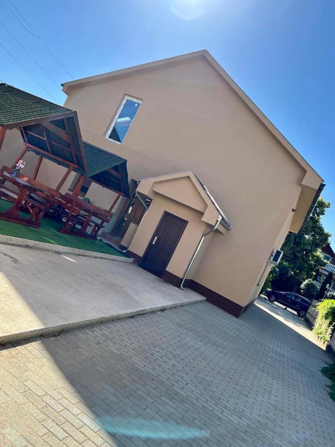 Zsuzsa Apartman Hajdúszoboszló 外观 照片
